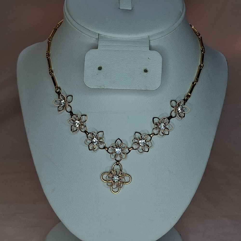 Vintage Choker Floral 3D Delicate Dantiy Pink Enamel Dangle Choker Bar Link